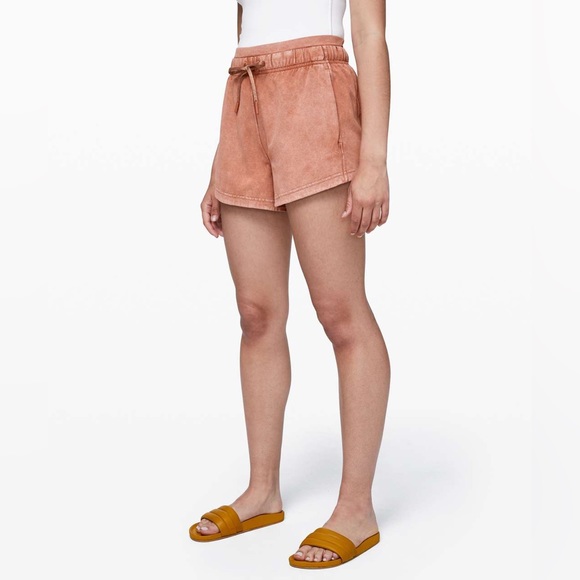 lululemon athletica Pants - Lululemon Inner Glow Short 3" Washed Canyon Rock Size 6
